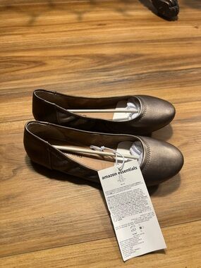 Amazon Essentials Metallic Taupe Slip-On Ballet Flats